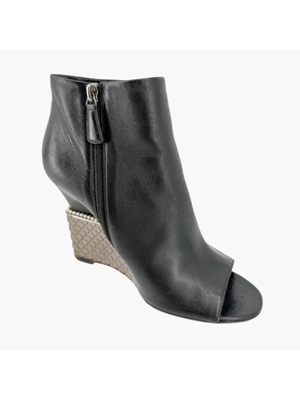 Chanel CC Pearl Quilted Wedge Ankle Booties Black Leather Size 39 US 8-8.5
